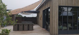 La Cabane Bois des Roses 