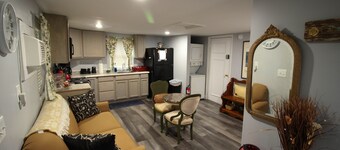 Newly Renovated Completely Furnished Two Bedroom Cottage