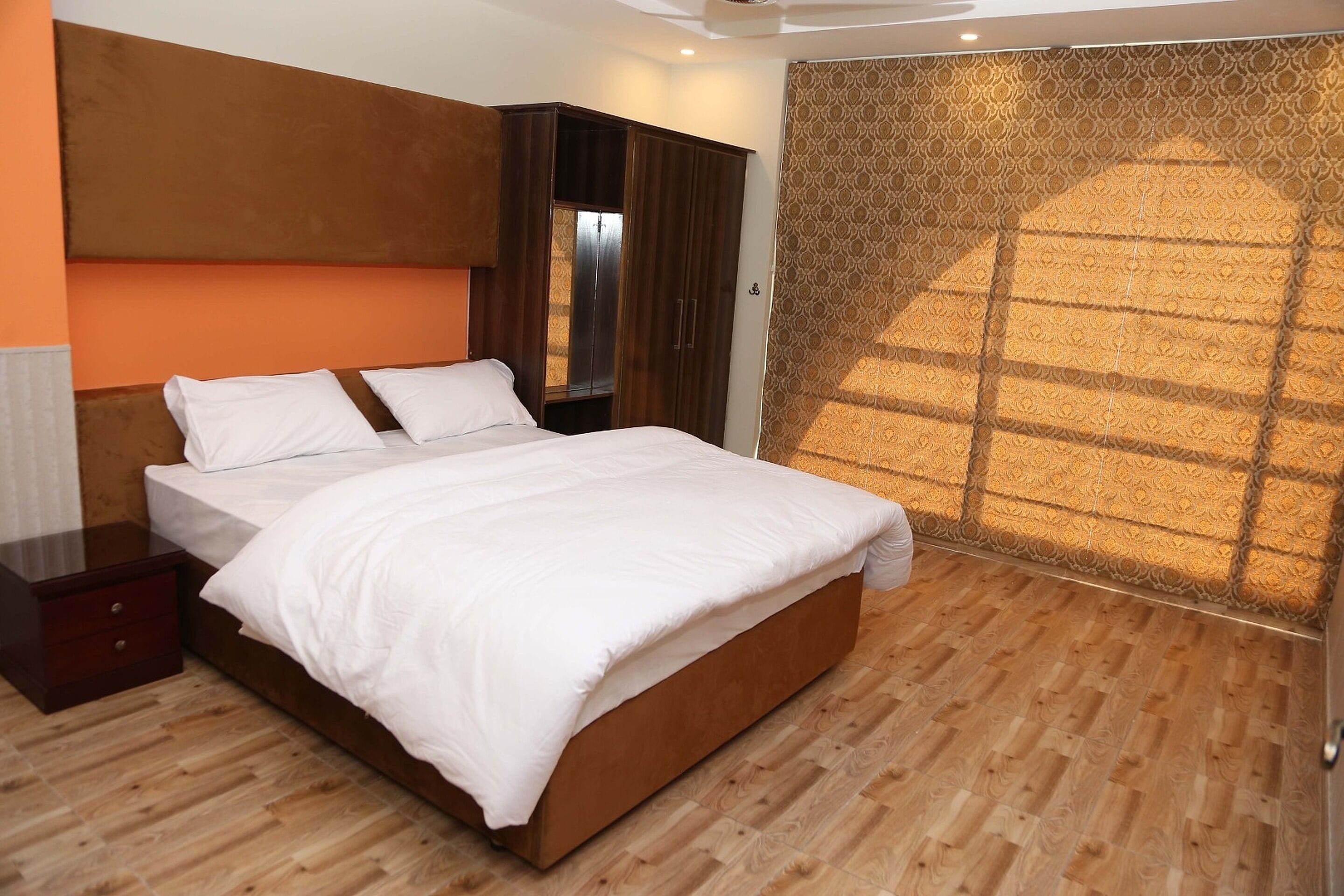 Family Suite | 4 bedrooms, desk, free WiFi