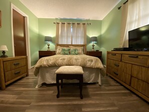 2 chambres, fer et planche à repasser, lit de bébé portatif, Wi-Fi