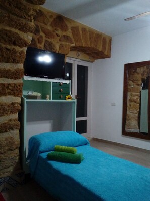 1 Schlafzimmer, Bügeleisen/Bügelbrett, WLAN