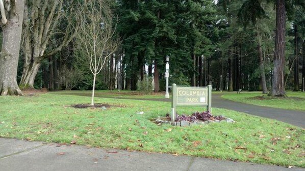 Enceinte de lâhĂ©bergement