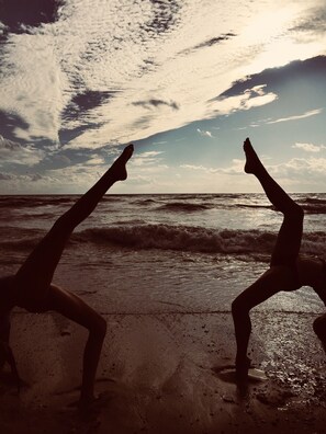 Solsenger og strandhåndklær