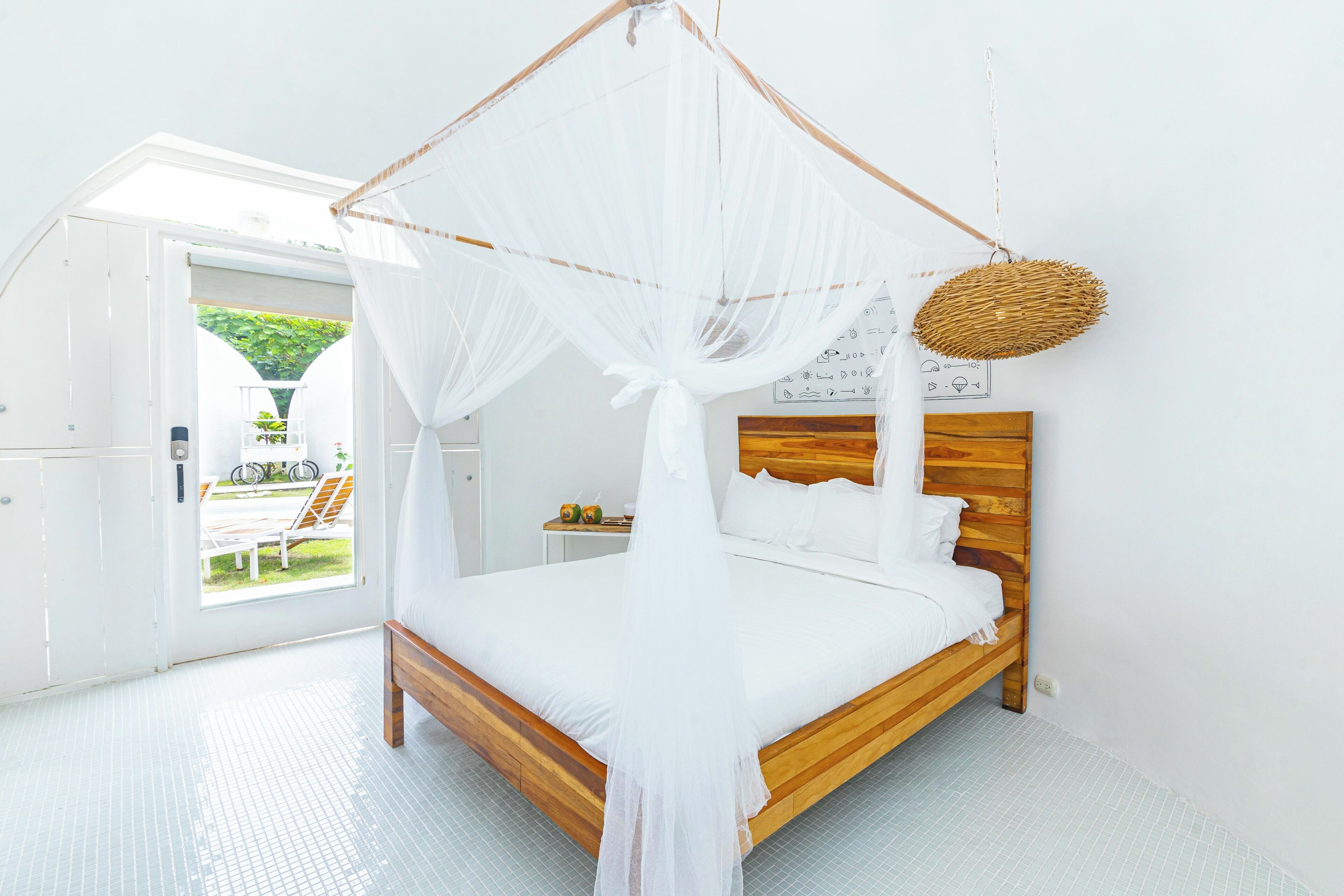 double room | premium bedding, down duvets, tempur-pedic beds, minibar