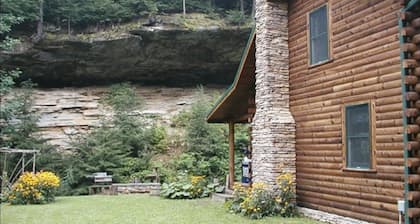 Hocking Hills Log Cabin in the Woods facing Rock formation