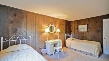 3 bedrooms, free WiFi, bed sheets