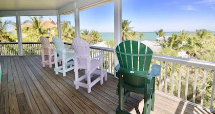 New luxury pool home, 2 min to beach, 360 water views, club available