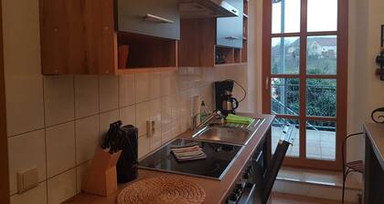 TOP Moderne Ferienwohnung - frisch renoviert mit Balkon