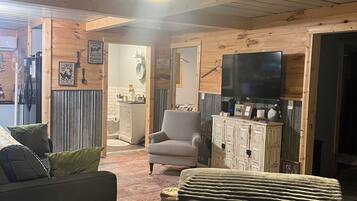 Smart TV, music library