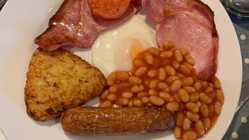 Free daily full breakfast