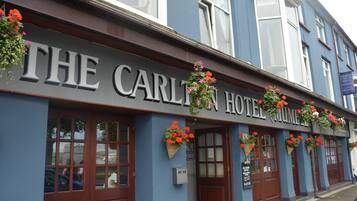 EntrĂ©e de lâhĂ©bergement