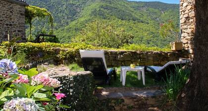 Homerez - House in Dompnac, mountain view