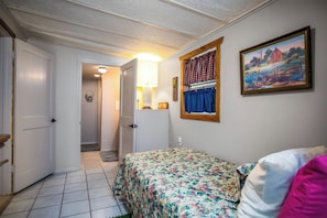 Unclassified image, 4 of 25, button - Clear River Cabin | Secluded 2BR w/ River Access (Bandera)