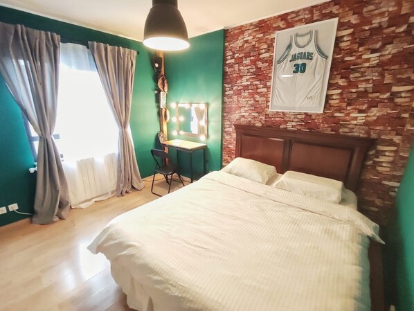 1 bedroom, iron/ironing board, WiFi, bed sheets