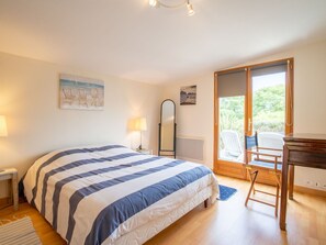 3 soverom, reiseseng for barn, wi-fi (inkludert) og sengetøy