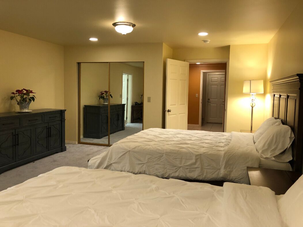 2 多间卧室、客房内保险箱、熨斗/熨衣板、WiFi