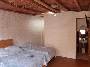 5 bedrooms, WiFi