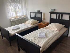 Mobiliari individual i escriptori 