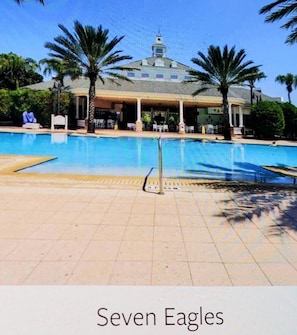 Piscine extérieure, piscine sur le toit