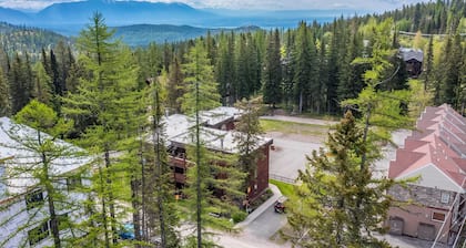 Mountain Condo mit Kamin und Whirlpool - zu Fuß zu den Skiliften!