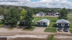 Exterior - Valley Cabin Rentals (Fort Qu'Appelle)