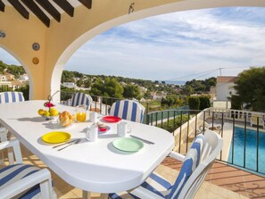 Outdoor dining - La Repere by Interhome (Benissa)