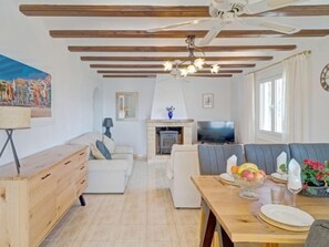 TV - La Repere by Interhome (Benissa)