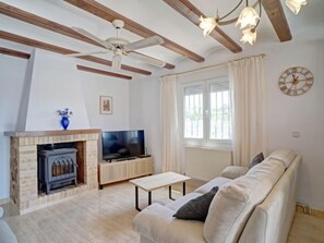 TV - La Repere by Interhome (Benissa)