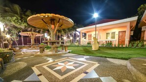 Garden - Amboy's Hometel (Basco)