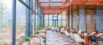 Vyluk J Hotel Lanwan Caohai Weining