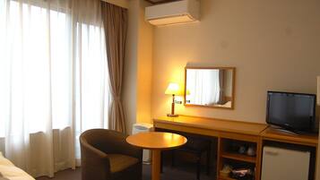 Basic Twin Room