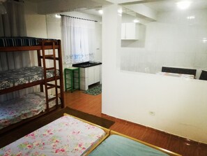 3 bedrooms, WiFi - Beautiful country house for seasonal rental and events. (Jardim Mirador)