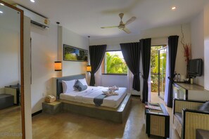 1 bedroom, WiFi - Private Deluxe Room - free pick up (Sangkat Sala Kamreuk)
