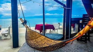 Beach bar