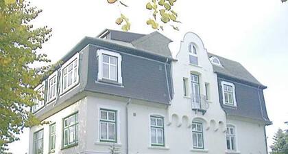 Gmelinstr. 10, Whg.6