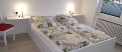 2 chambres, lit parapluie, Wi-Fi, draps fournis