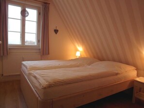 1 camera, Wi-Fi, lenzuola