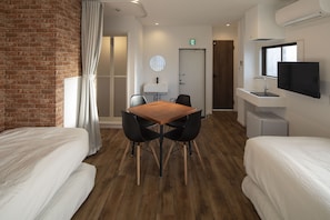 1 bedroom, iron/ironing board, WiFi, bed sheets - HOTEL LITTLE BIRD OKU-ASAKUSA 401 (台東区)