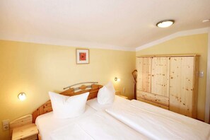 2 bedrooms, WiFi
