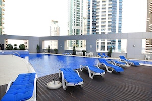 Piscina externa