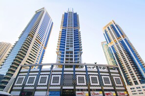 Front of property - R&H Skyview Tower (Dubai)