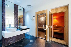 Spa treatment - R&H Skyview Tower (Dubai)