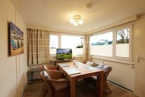 Dining - Binz Bungalows 2, Germany (Binz)