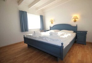 3 bedrooms, WiFi - House Jahreszeiten, Whg. 37 (Binz)