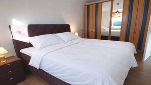 2 Schlafzimmer, WLAN