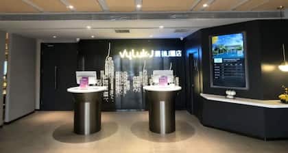 Vyluk J Hotel Jinan West Railway Station