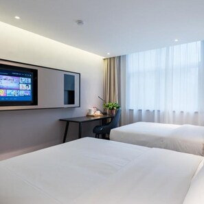 Desk, free WiFi - Vyluk J Hotel Jinan West Railway Station (Jinan)