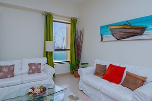 Apartment, 1 Schlafzimmer | Wohnbereich | LCD-Fernseher