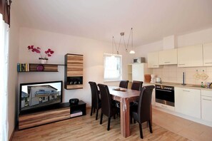 Dining - House Meinert - 90650 - Tom (Binz)