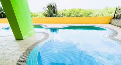 Dindings Pantai Desair Apartment By DPD